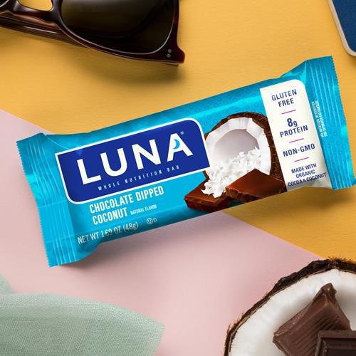 Luna Bar - Saveur Noix de Coco enrobée de Chocolat - Barres collation - Sans OGM - Barres protéinées sans gluten - Faites avec de l'avoine biologique (1 unité)