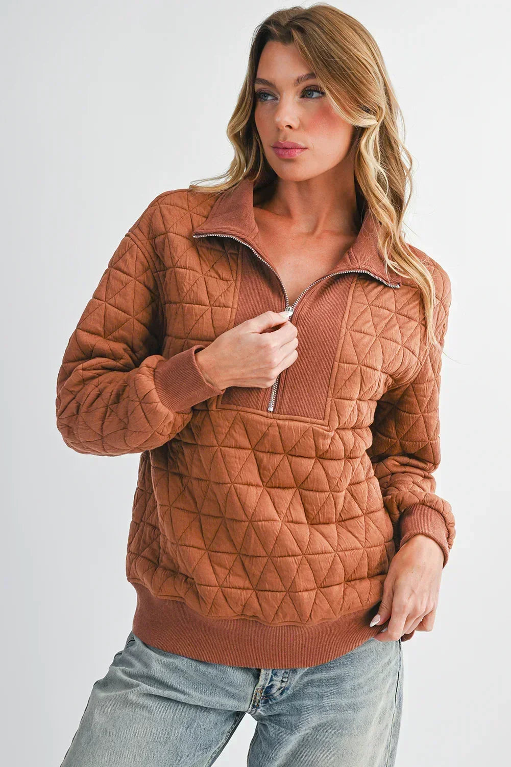 Sweat-shirt Femme à Manches Longues avec Col Zippé et Texture Marron - Femstylo