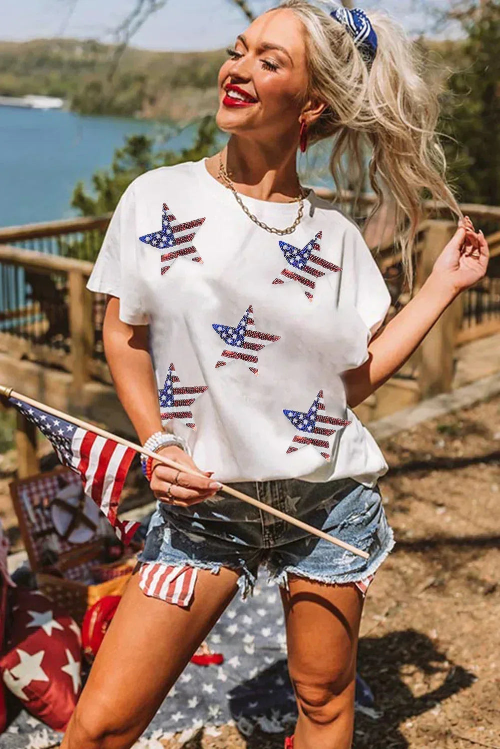 T-shirt graphique étoiles drapeau américain à paillettes noires