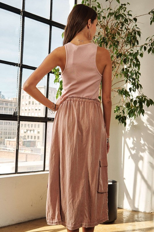 Robe sans manches délavée avec cordon de serrage pour femme – Détente, tendance, confortable, parfaite pour les tenues décontractées et les aventures en plein air
