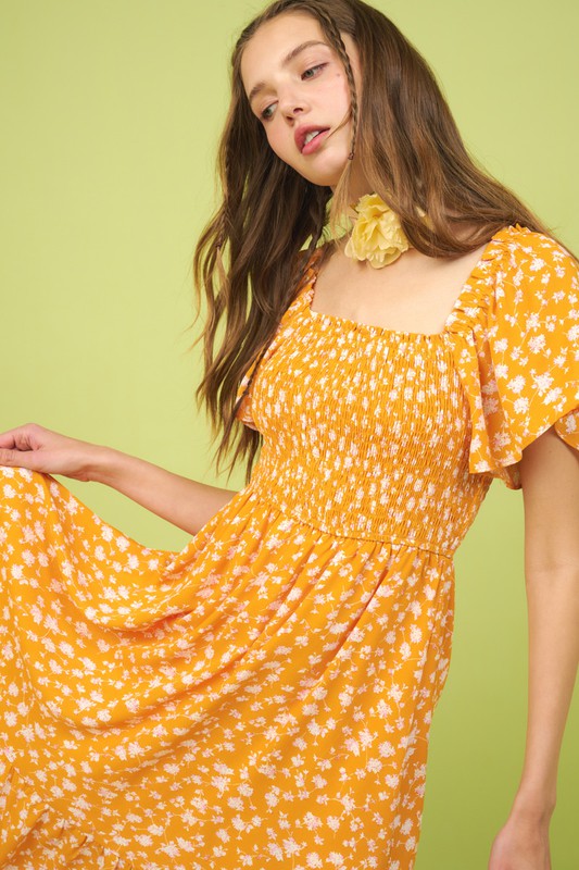 Nouvelle Robe Midi Été Fleurie à Manches Volantes Froncée pour Femme – Style Volant, Tendance, Romantique et Féminin