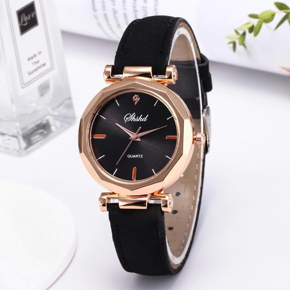 Montre Femme Strass Mode Exquis Montre Femme Cuir Décontracté Luxe Analogique Quartz Cristal Montre-bracelet Bracelet Montre Pour Femmes et Filles
