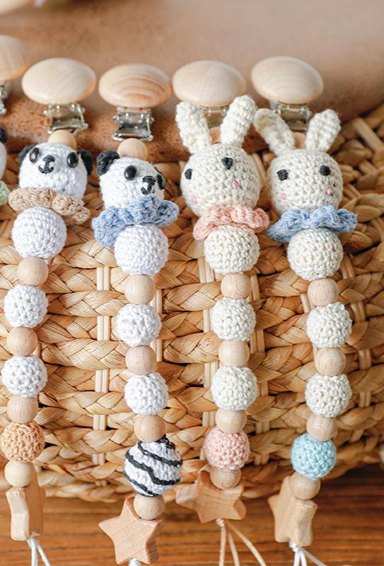 Chaîne de sucette moderne faite à la main, chaînes de dentition pour bébé, perles de panda en crochet, clips en bois, petite tige en bois pour enfants