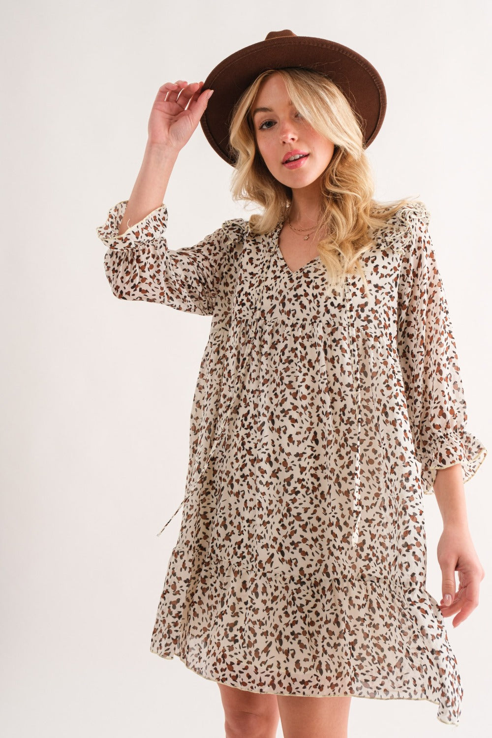 Robe mini tissée à volants léopard pour femmes – Robe imprimé léopard, Robe flatteuse à volants, Robe mini espiègle, Robe imprimé animal, Robe léopard chic