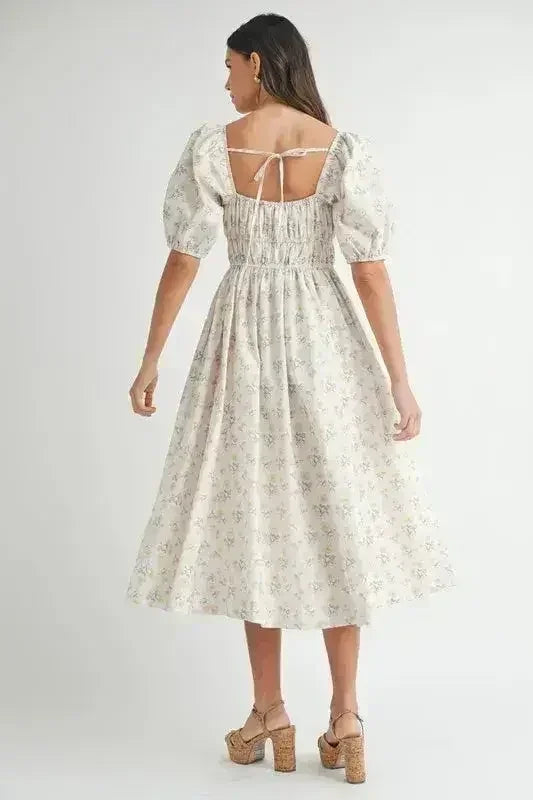Robe midi MABLE à manches bouffantes avec cordon de serrage et motif floral