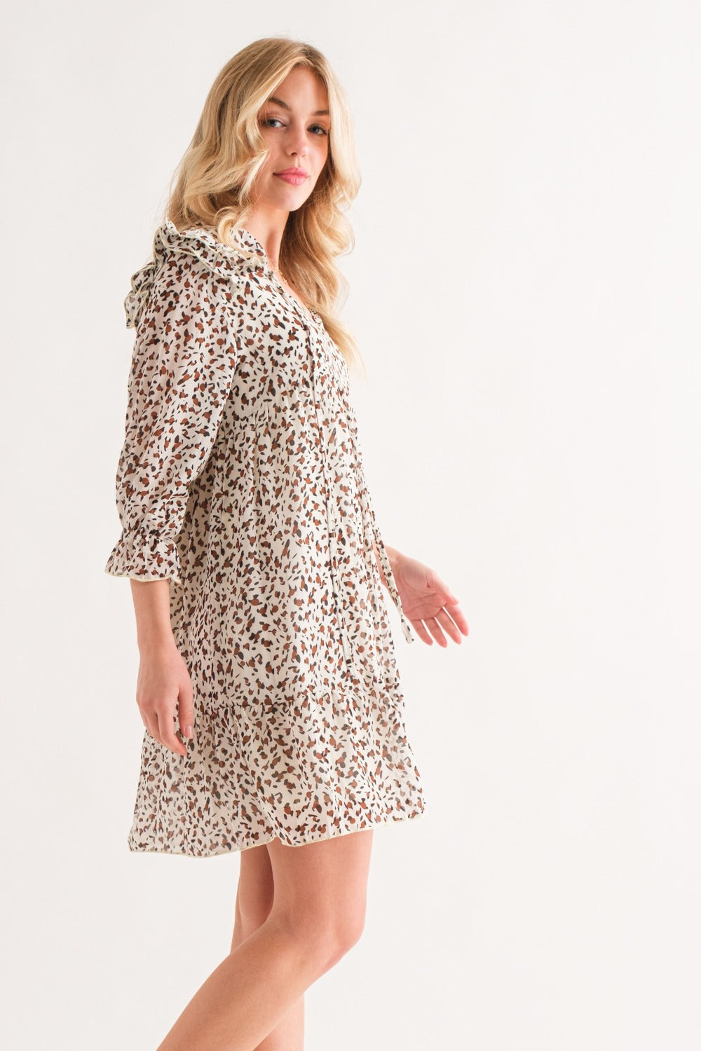 Robe mini tissée à volants léopard pour femmes – Robe imprimé léopard, Robe flatteuse à volants, Robe mini espiègle, Robe imprimé animal, Robe léopard chic