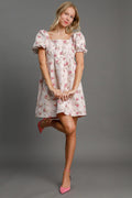 Mini-robe jacquard cœur à col carré et manches bouffantes – Robe romantique en jacquard cœur, Robe à manches bouffantes, Mini-robe à col carré, Robe chic pour un rendez-vous galant, Robe élégante à manches bouffantes
