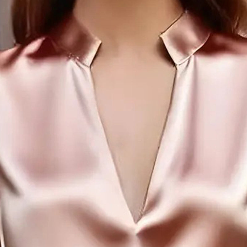 Chemisier satiné col V manches longues pour femme – Coupe ajustée couleur unie