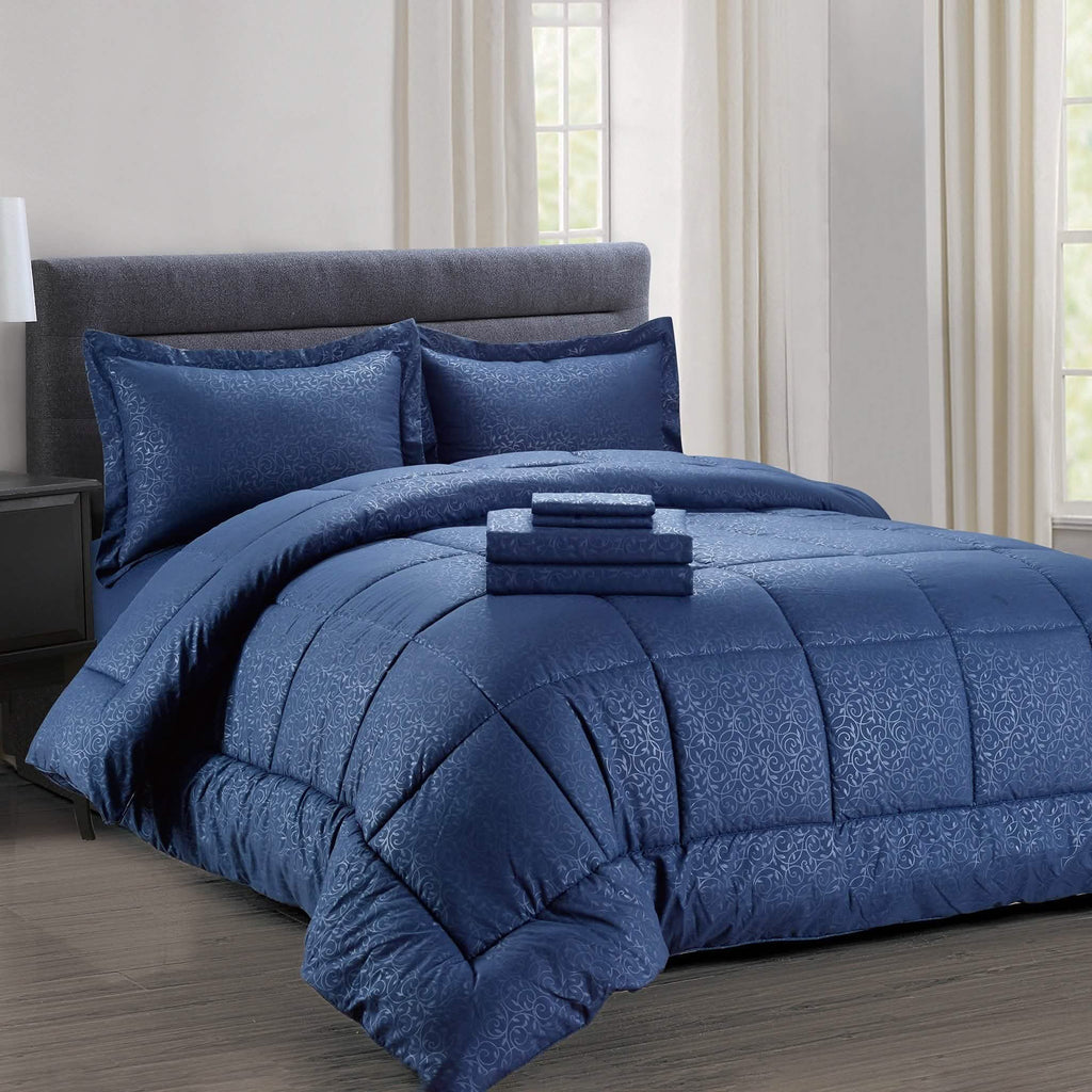 8 pièces : Parure de lit complète avec couette en microfibre Plazatex Vine