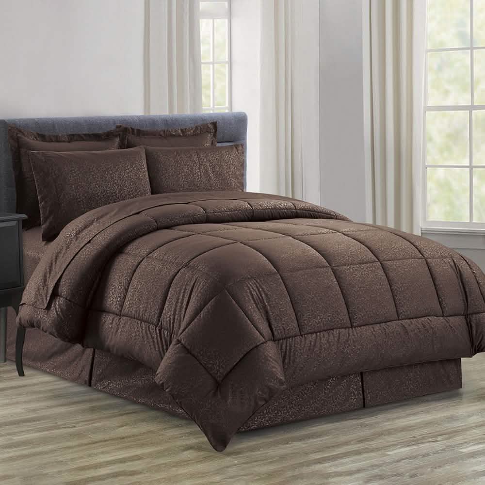 8 pièces : Parure de lit complète avec couette en microfibre Plazatex Vine