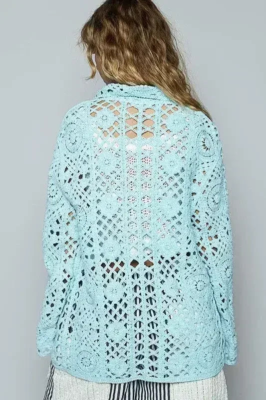 Cardigan boutonné au crochet POL avec poches plaquées sur la poitrine