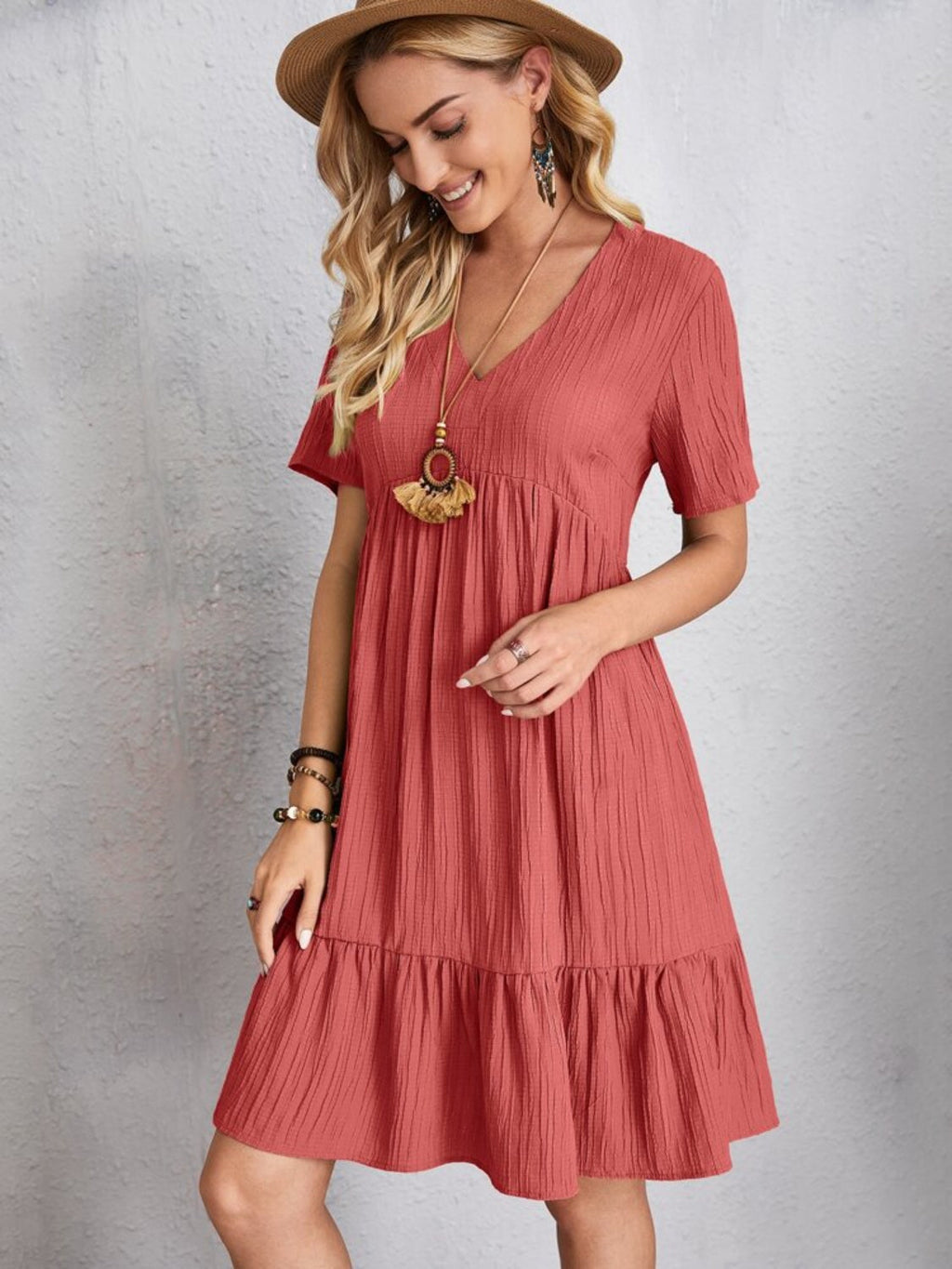 Robe Classique Col V Manches Courtes Décontractée et Confortable pour Femmes
