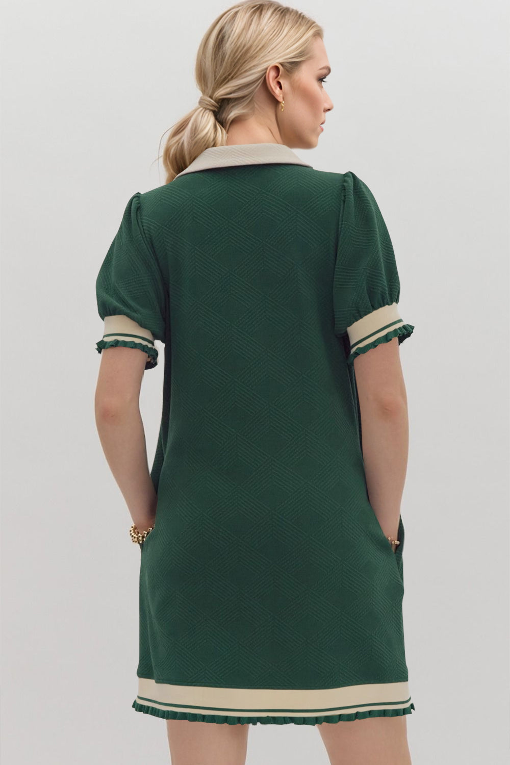 Robe Courte Tendance à Manches Courtes Contrastées, Douce et Confortable, Décontractée pour Femmes