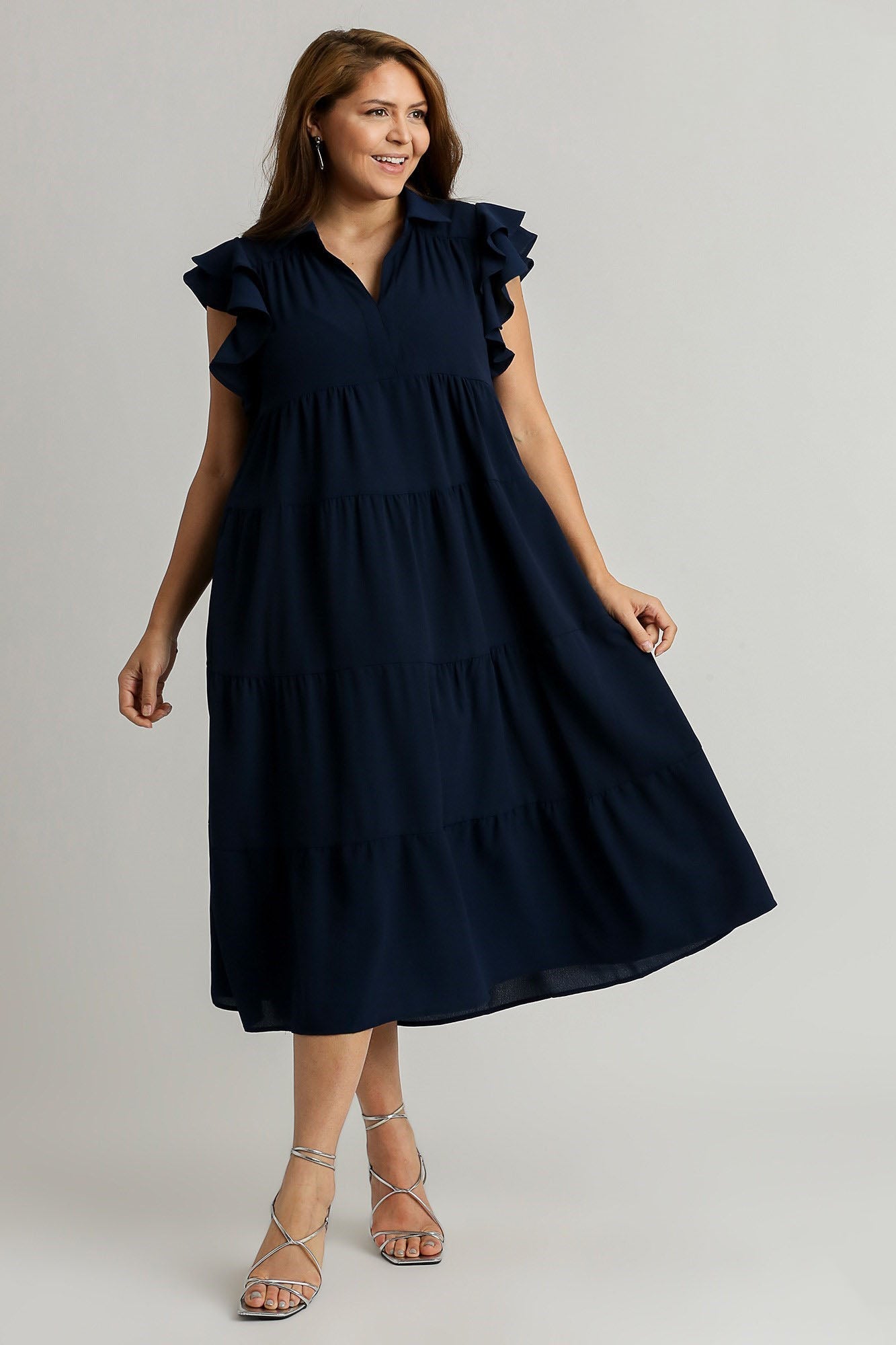 Robe féminine classique à manches volantées bleu marine grande taille mode douce