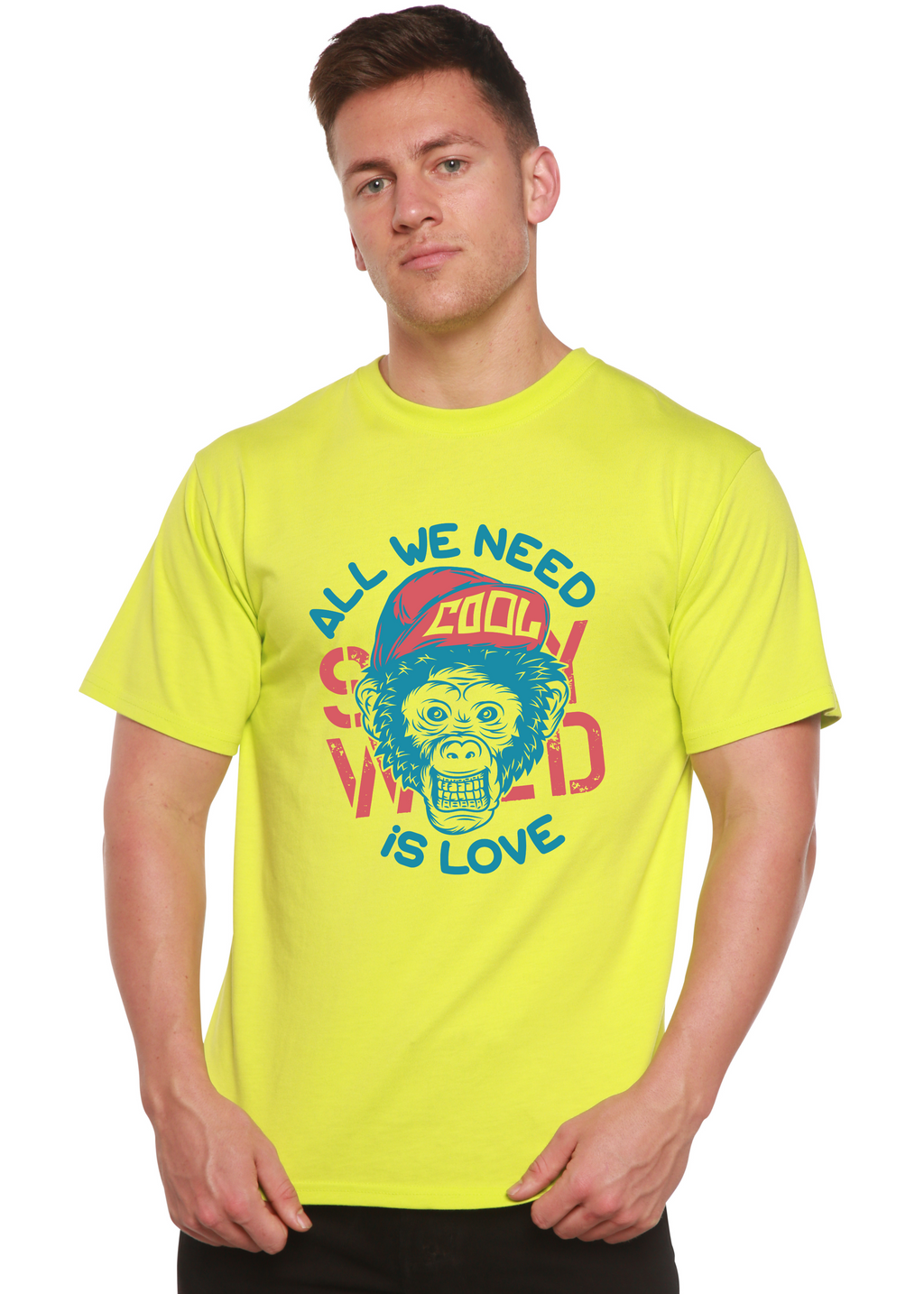 T-shirt graphique à manches courtes en viscose de bambou et coton biologique pour homme "All We Need is Love"