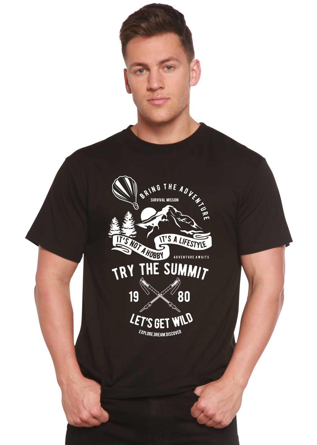 Essayez le T-shirt graphique à manches courtes en viscose de bambou/coton biologique Summit Spun Bamboo® pour homme