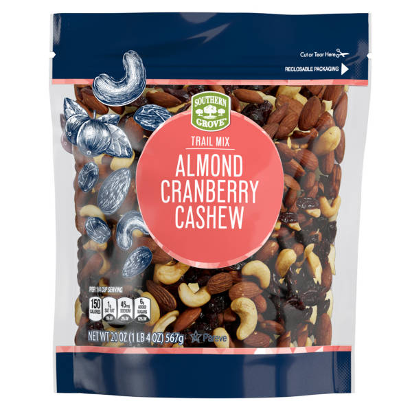 Mélange montagnard amandes, canneberges et noix de cajou Southern Grove, 20 oz