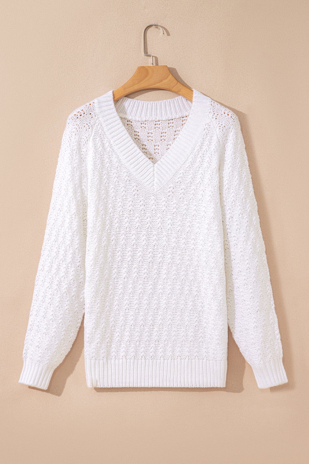 Pull ample en tricot blanc uni à bord côtelé et col en V - Femstylo