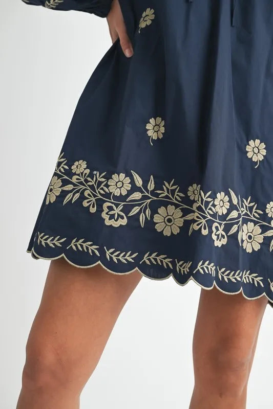 Mini-robe paysanne brodée à manches longues pour femme – Mini-robe brodée, robe paysanne à manches longues, robe bohème, robe paysanne décontractée, robe élégance intemporelle