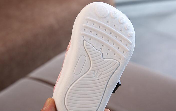Chaussures souples et respirantes en maille pour bébés garçons et filles, antidérapantes, à semelle souple, chaussures décontractées pour tout-petans