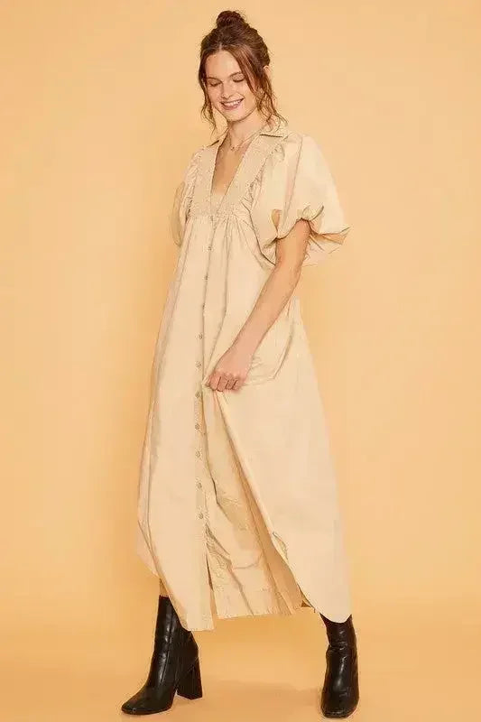 Robe Midi Annie Wear à Manches Courtes Bouffantes et Smocks