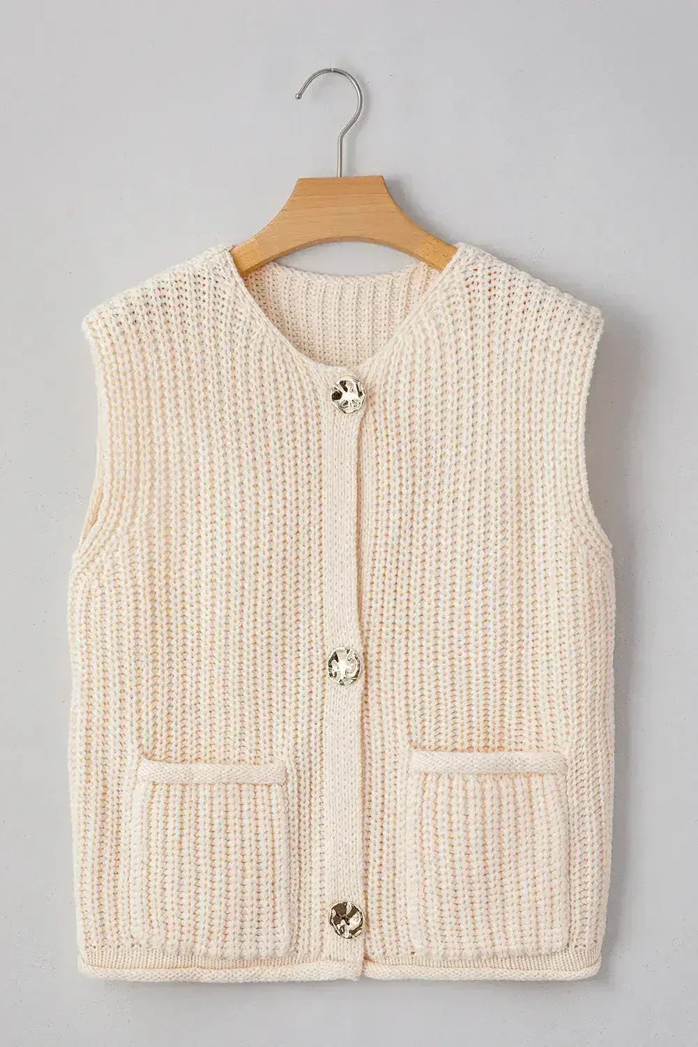 Gilet pull texturé blanc uni avec poches latérales et boutons