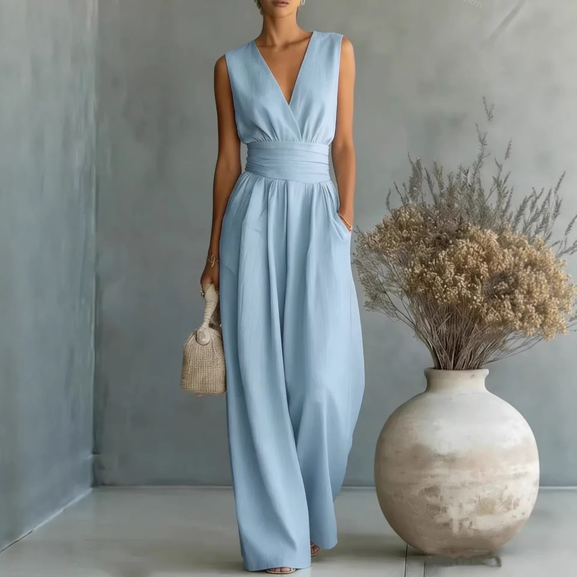 Combinaison élégante sans manches à col en V pour femme – Jambes droites, taille cintrée