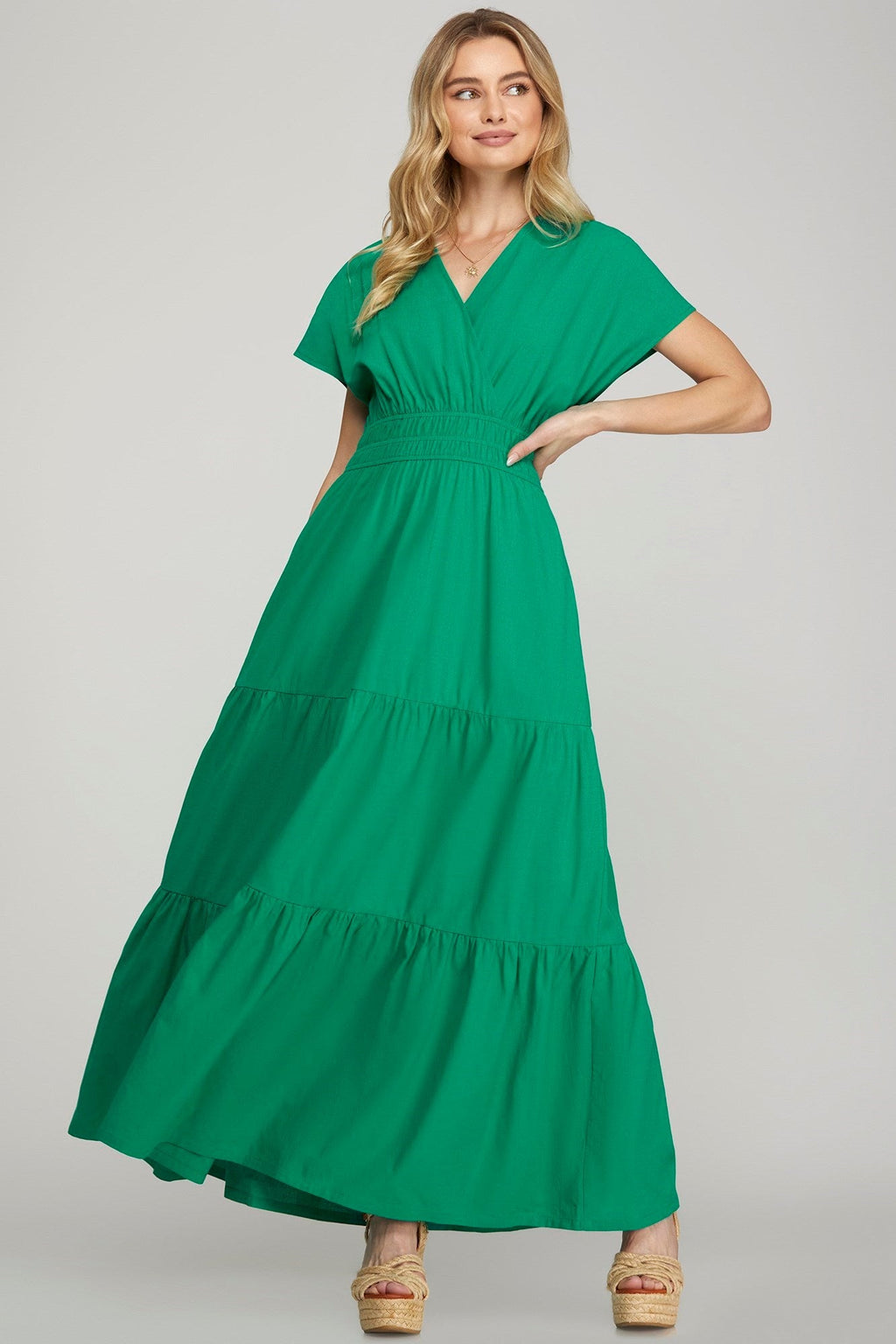 Robe longue portefeuille à manches courtes et volants avec poches pour femmes – Robe longue fluide, élégante et polyvalente avec encolure portefeuille et poches