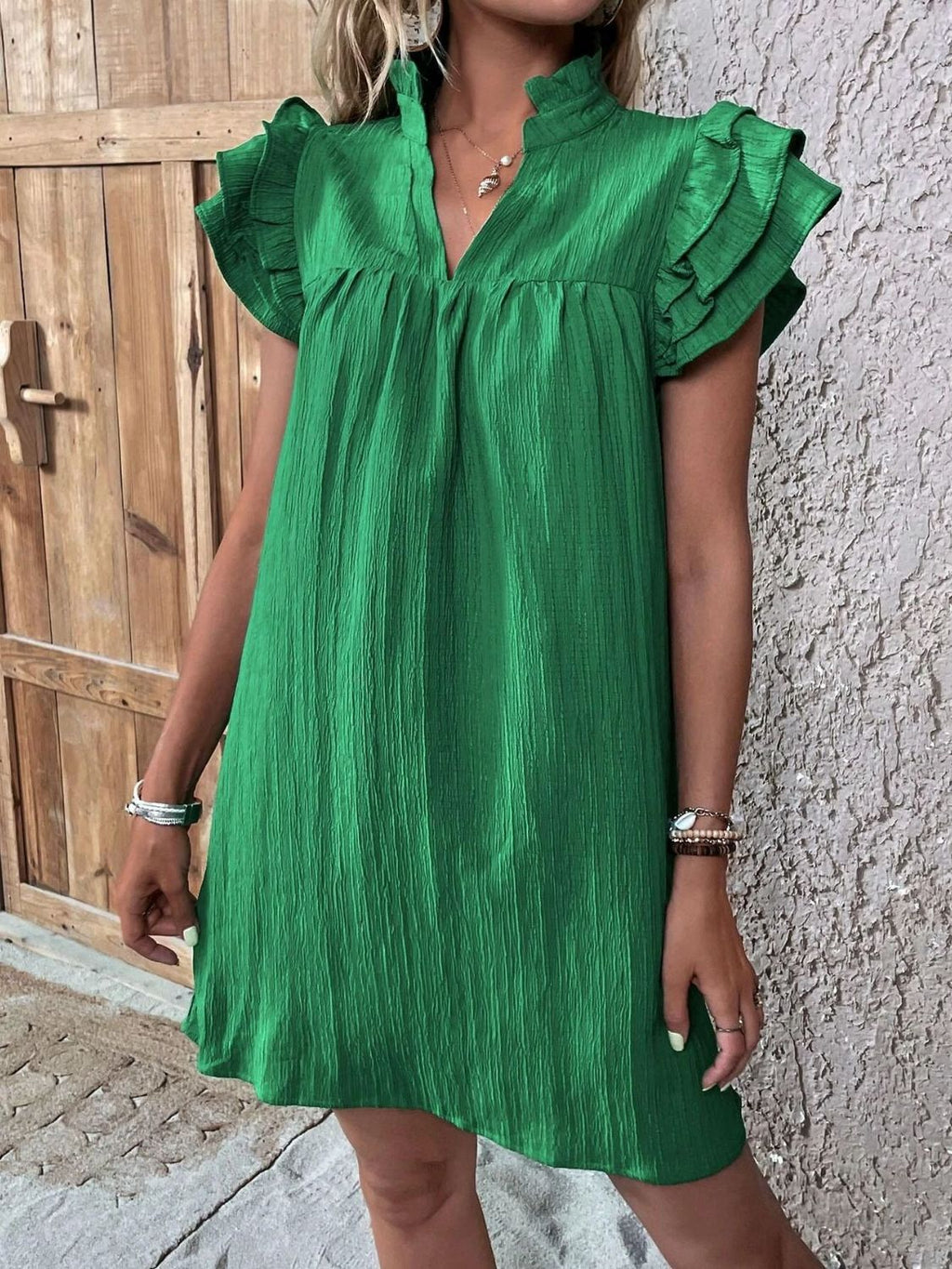 Mini-robe élégante à volants et manches courtes Robe d'été fluide et féminine
