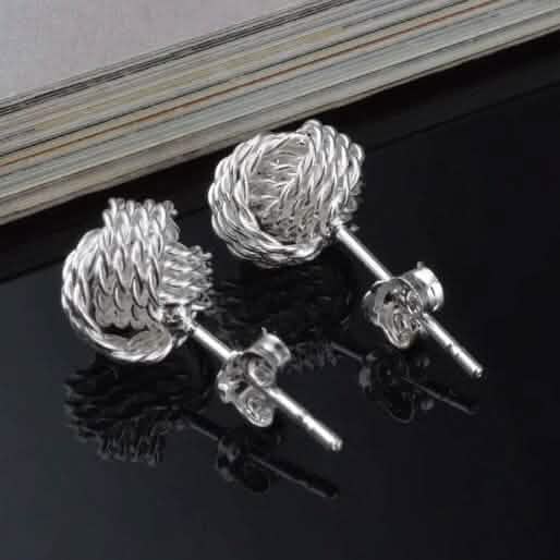 Boucles d'oreilles clous écrou d'amour en argent 925