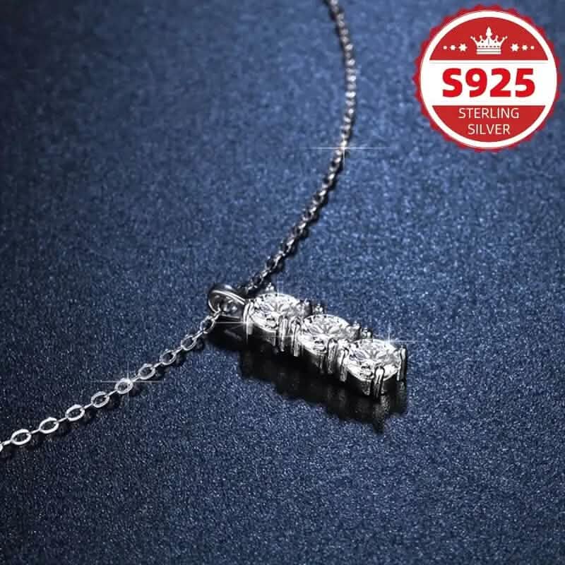 Collier en argent sterling 925 avec trois pendentifs verticaux en zircone synthétique