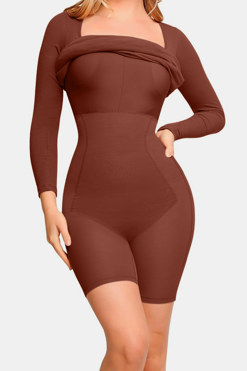 Robe élégante noire à col carré et manches longues avec gaine intégrée pour femme