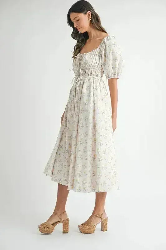 Robe midi MABLE à manches bouffantes avec cordon de serrage et motif floral