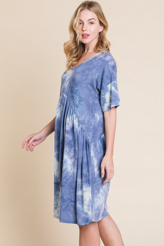 Robe Tie-Dye à col en V et manches mi-longues – Robe Tie-Dye décontractée, fluide, élégante et tendance avec un col en V flatteur et des manches mi-longues confortables