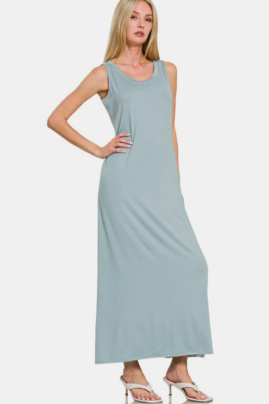 Robe débardeur pour femme, encolure dégagée et larges bretelles – Simple et classique, encolure dégagée flatteuse, design confortable à larges bretelles