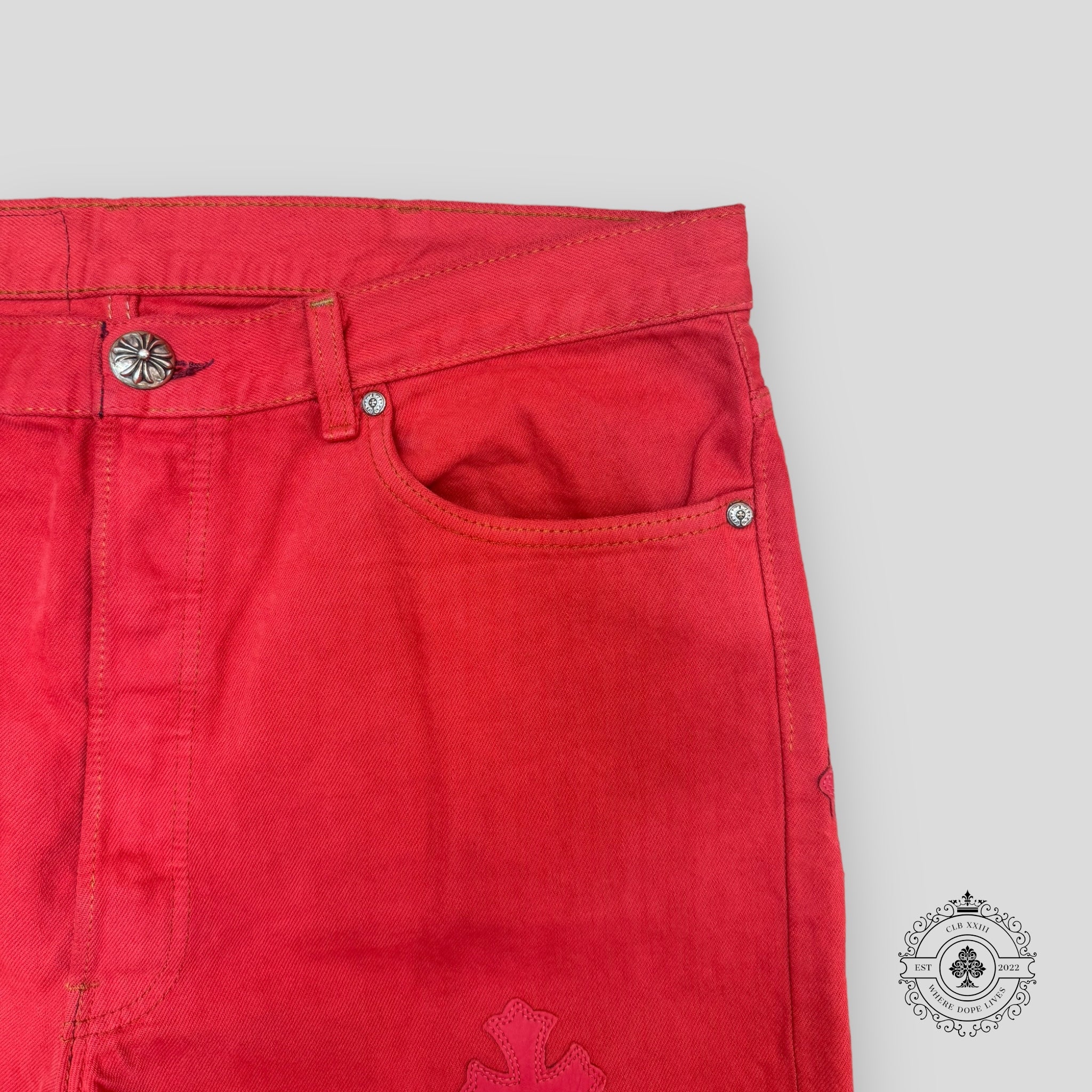 Jeans Chrome Hearts à patch Croix Rouge