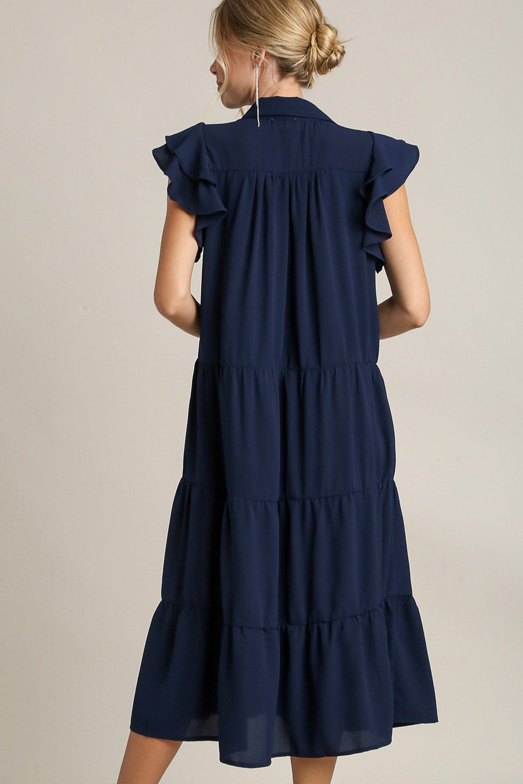 Robe féminine classique à manches volantées bleu marine grande taille mode douce