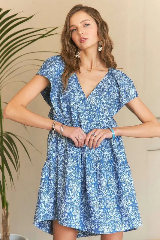 Nouvelle mini-robe d'été à imprimé col en V et manches à volants – Robe à imprimé floral féminine, élégante, mode, séduisante et amusante