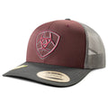 Casquette de camionneur ARIAT 3D Embroidered Shield (Bourgogne/gris)