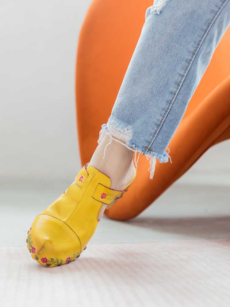 Chaussons Floraux Vintage Faits Main à Bout Rond
