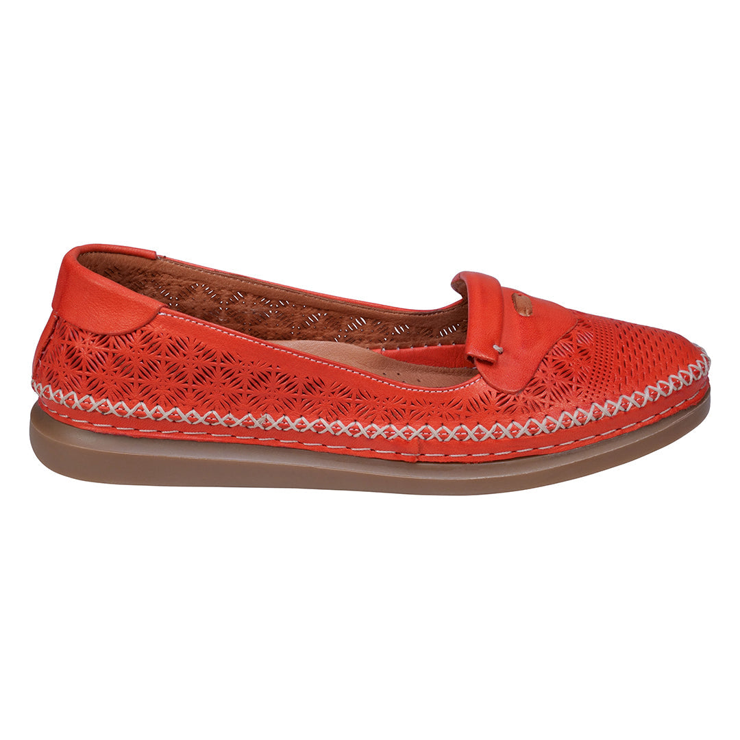 Ballerines en cuir perforé rouge gingembre