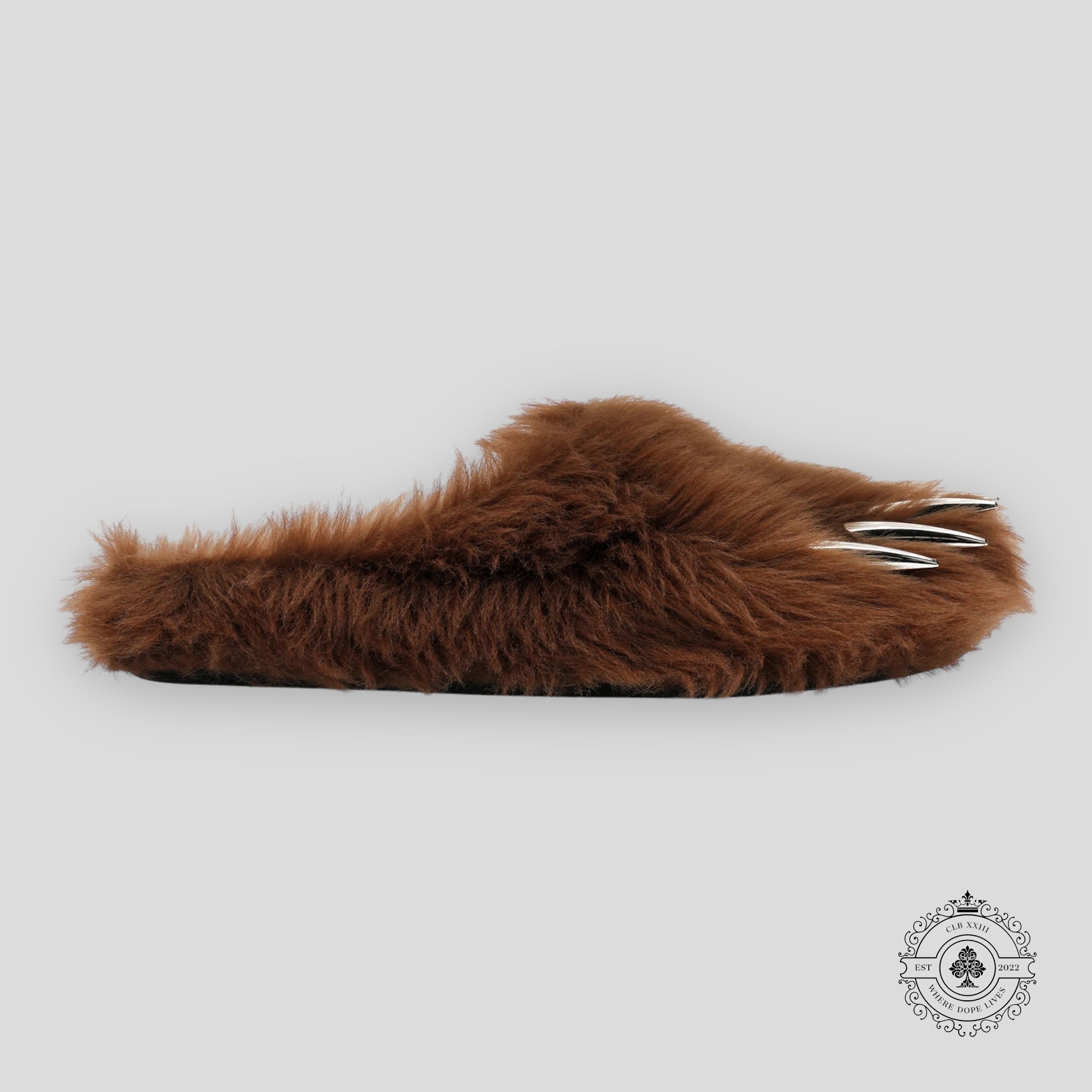 Mules à griffe "Brown Bear" de Bravest Studios