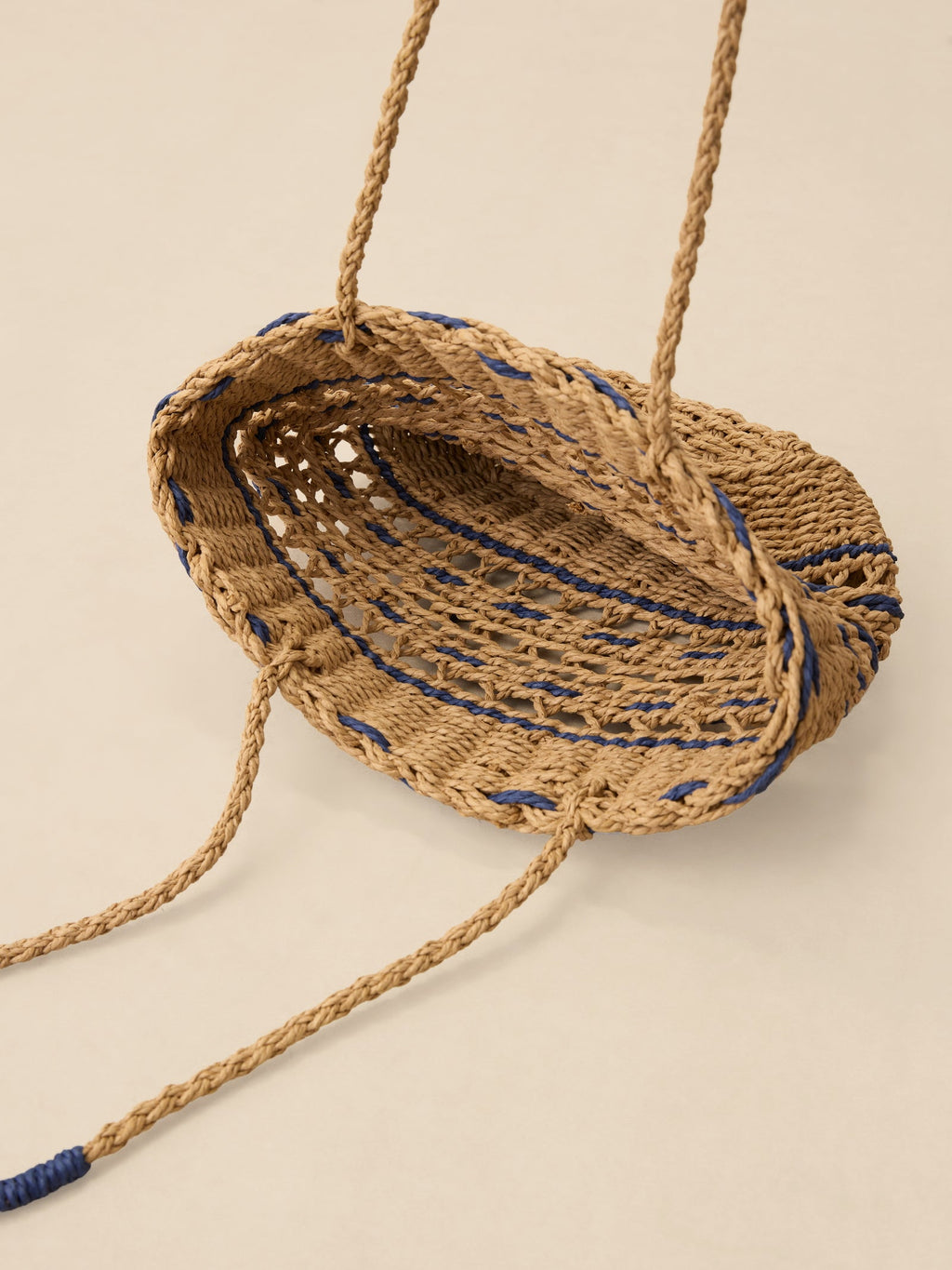Sac fourre-tout tissé ouvert en paille de papier tissée à la main