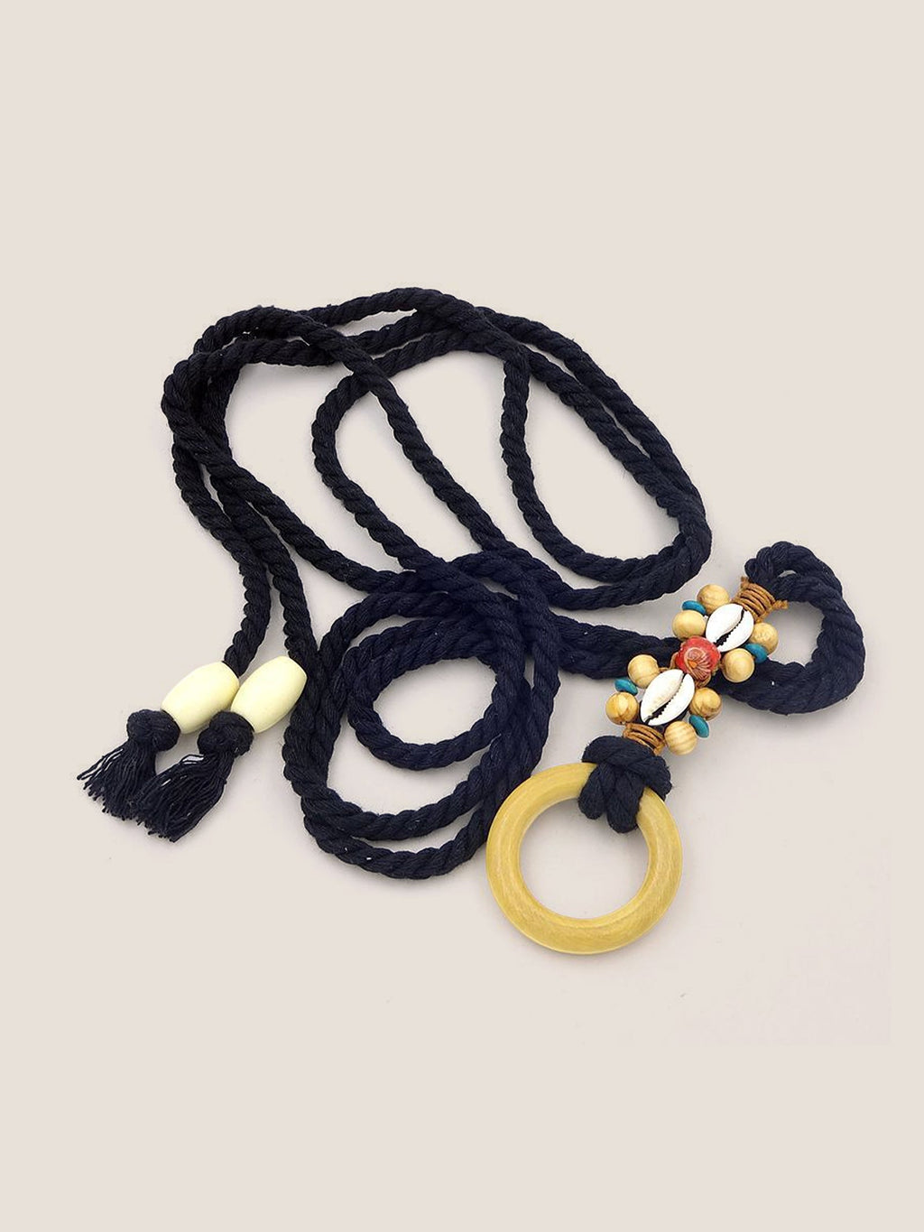 Ceinture tissée en lin avec perles en bois