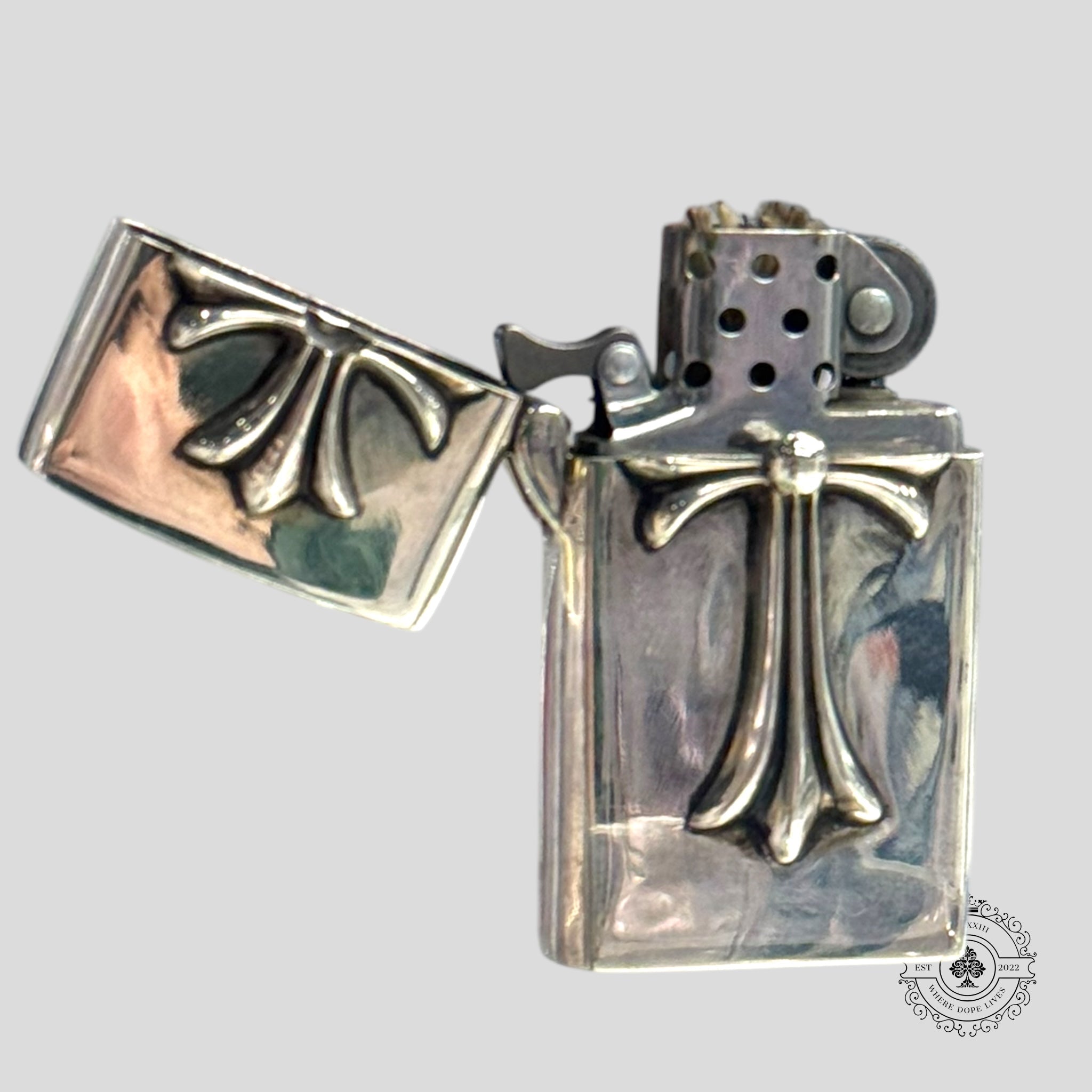 Briquet Zippo Chrome Hearts croix en argent