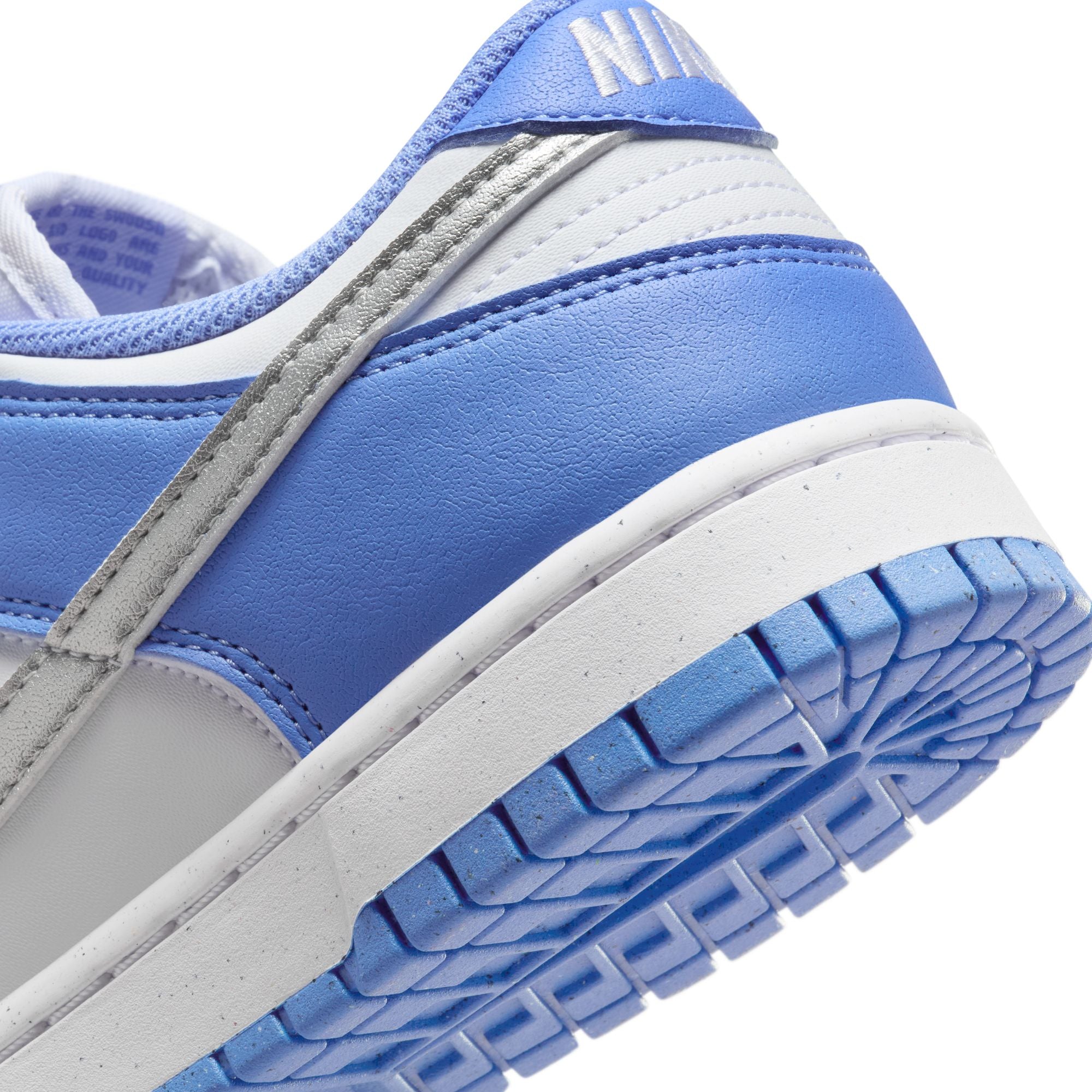 Nike Dunk Low pour femme - Royal Pulse/Argent métallisé