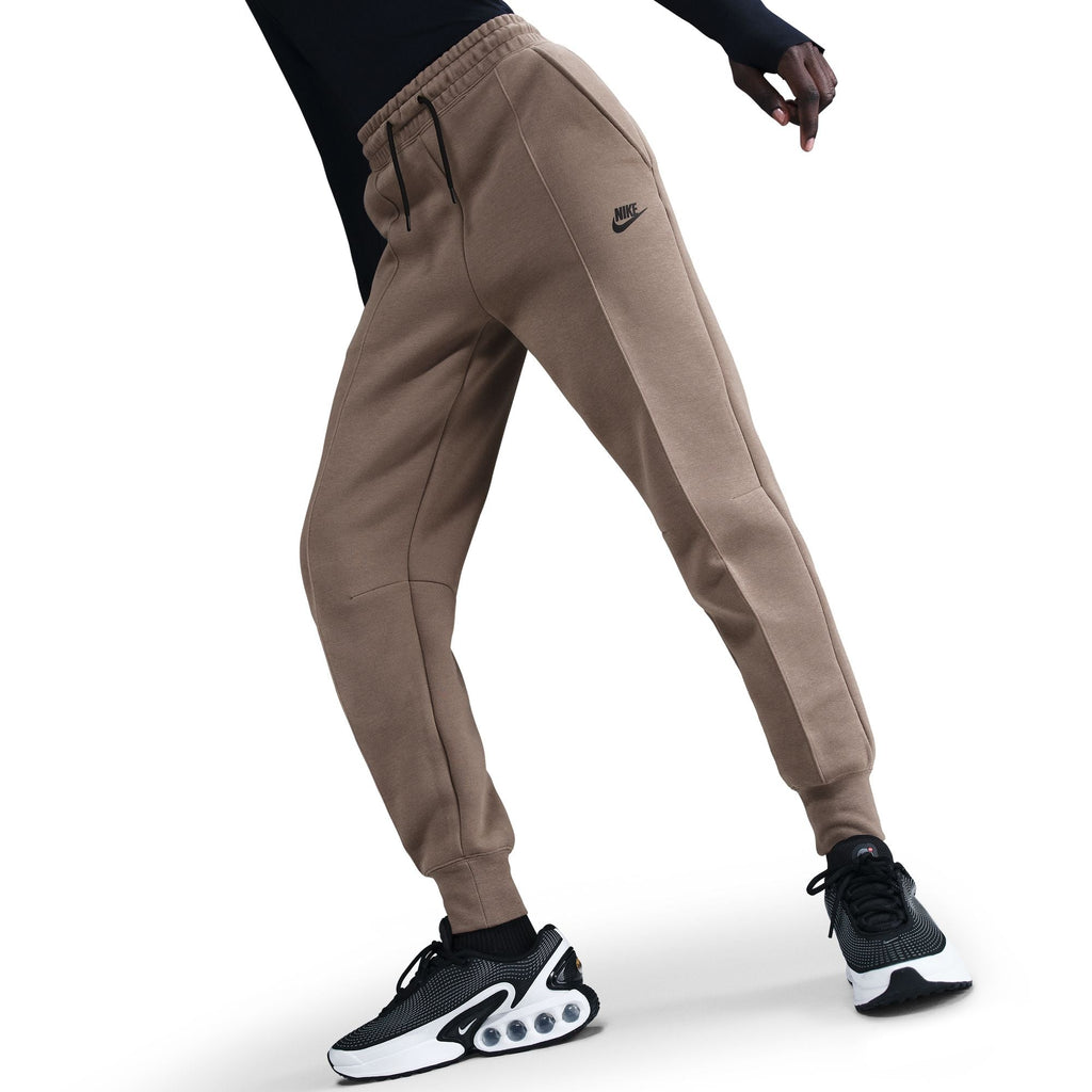 Pantalon de jogging Nike Sportswear Tech Fleece pour femme - Marron vison/Noir