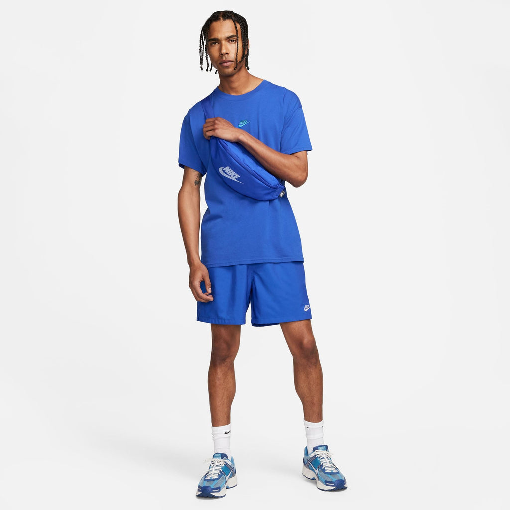 Short de sport Nike Club pour homme - Bleu roi/Blanc
