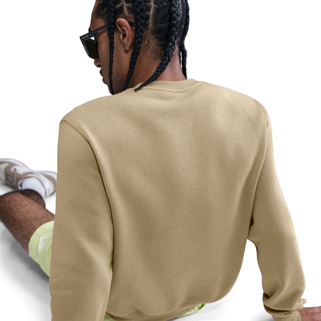 Haut en molleton ras du cou Nike Club pour homme - Parachute Beige
