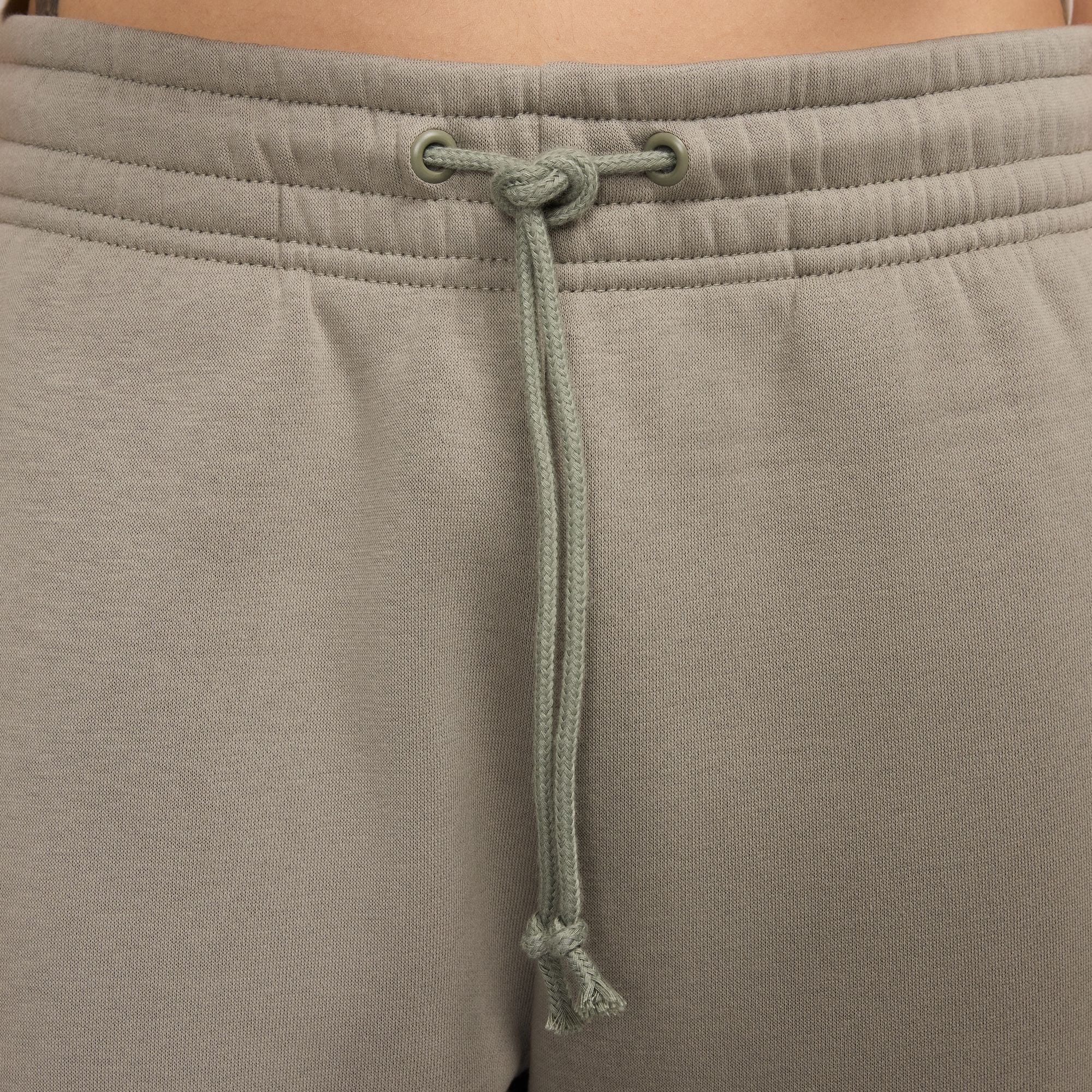 Pantalon de survêtement en molleton Phoenix de Nike Sportswear pour femme - Kaki clair
